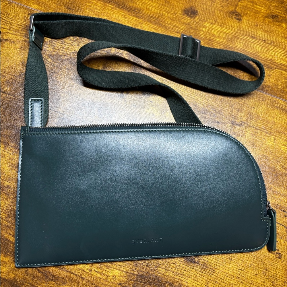 Everlane Cactus Leather Sling Bag green